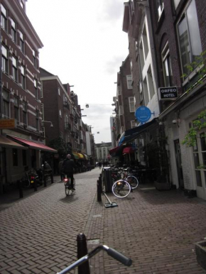 Гостиница Amsterdam Hostel Uptown  Амстердам